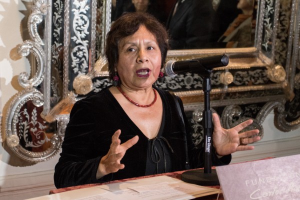 Lucina Jiménez, directora
del INBA, viajó con otra
funcionaria. Foto: Cuartoscuro